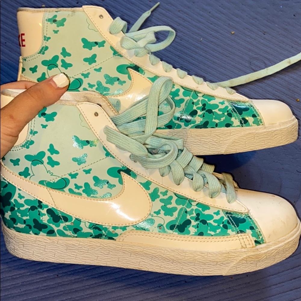 Nike Mid Blazers White with Teal Butterflies